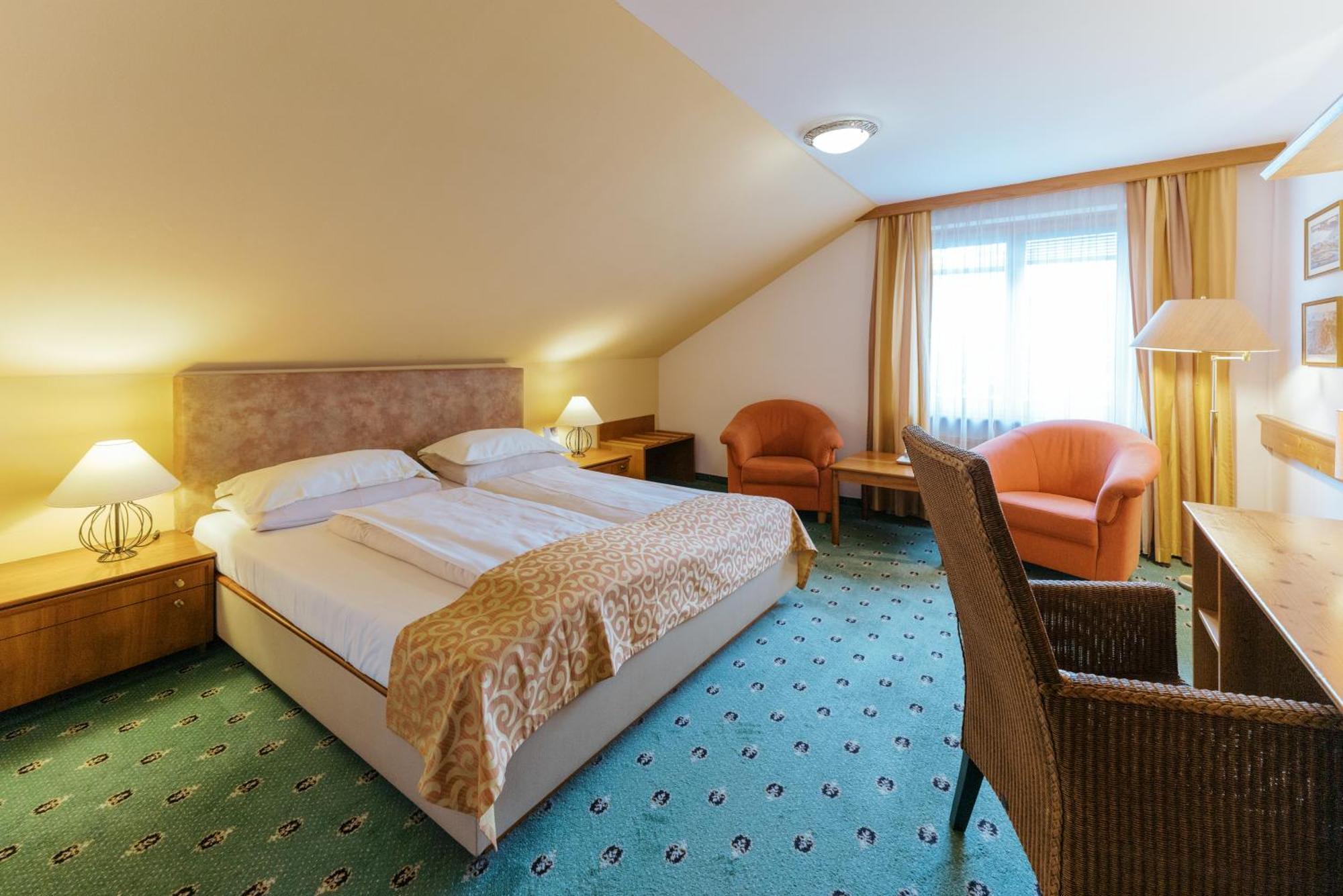 Garten-Hotel Ochensberger Sankt Ruprecht an der Raab ภายนอก รูปภาพ